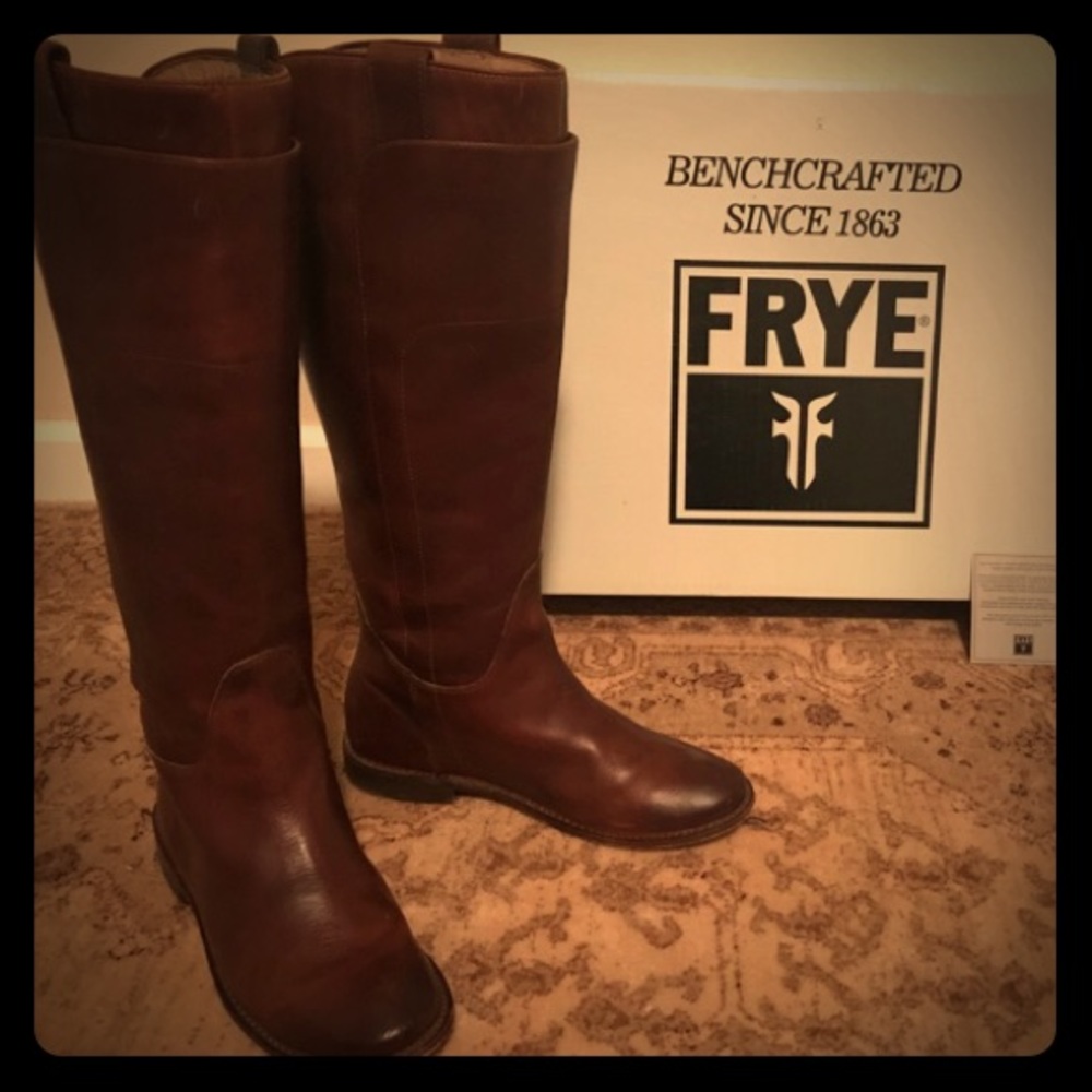 Classic Frye Paige Tall Riding Boots! Cognac